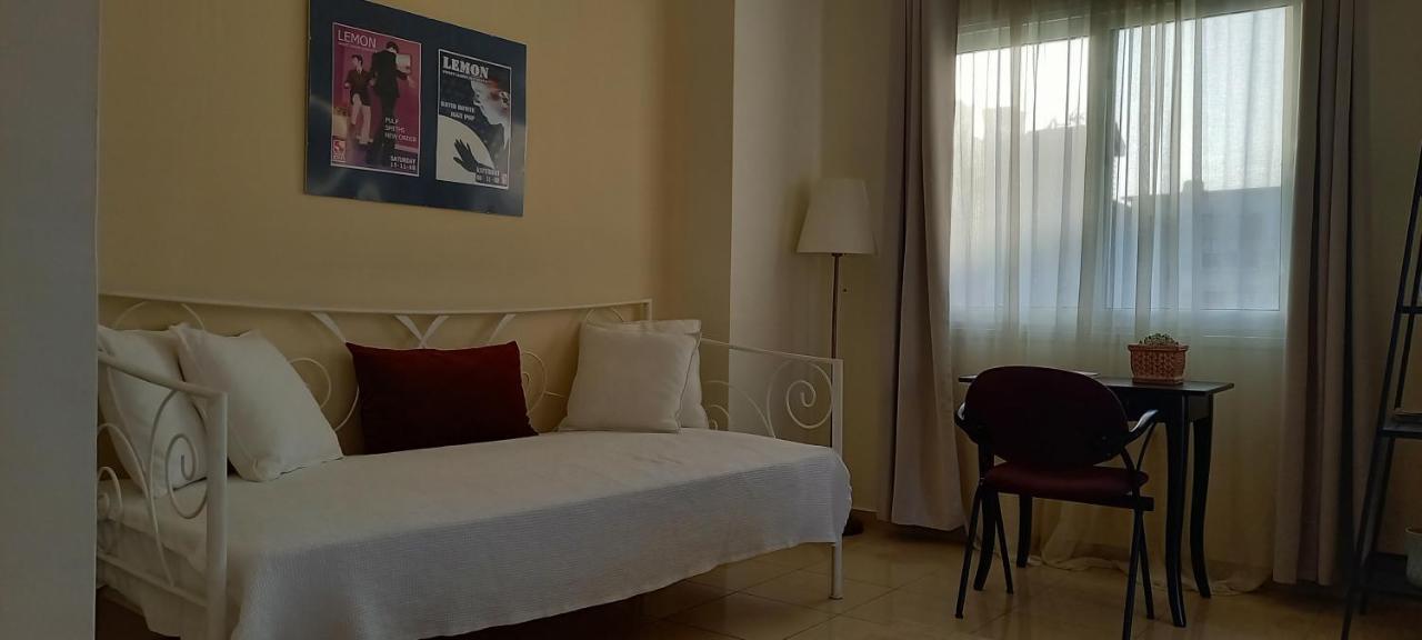 2 Bedrooms-perfect Center Location-amazing View Apartment Ioannina