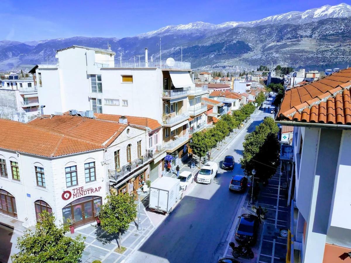 2 Bedrooms-perfect Center Location-amazing View