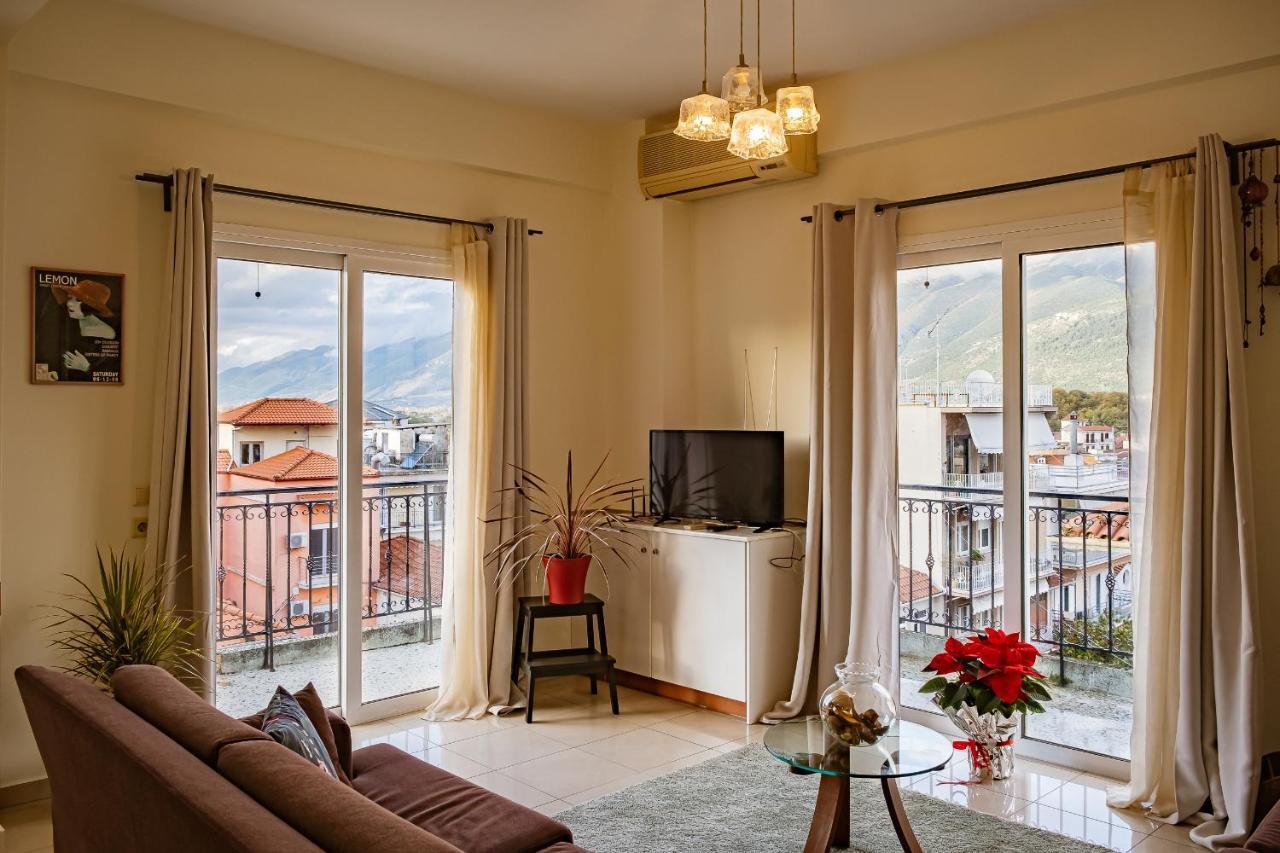2 Bedrooms-perfect Center Location-amazing View Apartment Ioannina