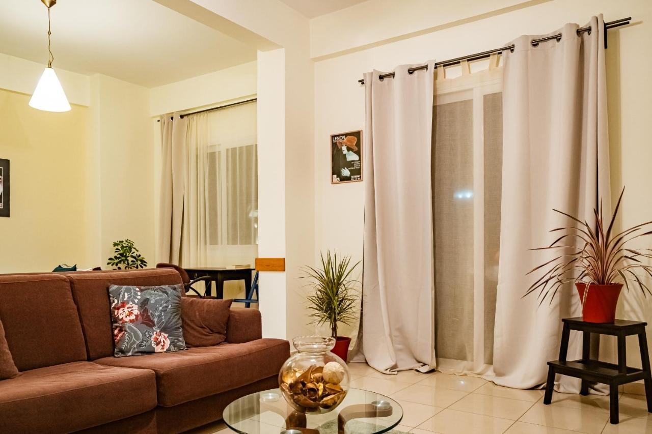 2 Bedrooms-perfect Center Location-amazing View Apartment Ioannina